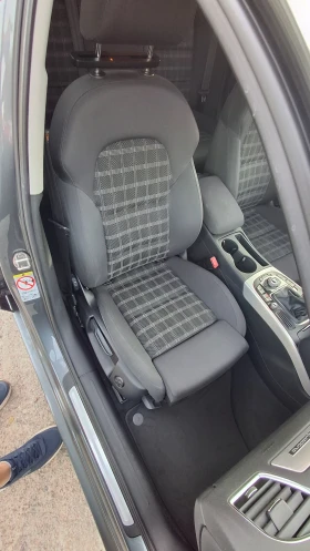 Audi A4 1.8 TFSI Quattro, ръчни, снимка 16