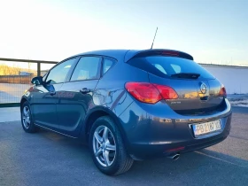 Opel Astra 1.4 Turbo/6ск, снимка 6