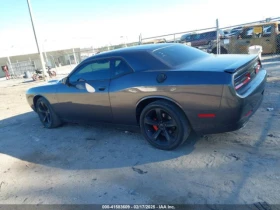 Dodge Challenger R/T* 5.7* V8* 8ZF* ПОДГРЕВ* КАМЕРА* КЕЙЛЕС* - 25500 лв. - 17304331 | Car24.bg