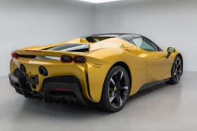 Ferrari SF 90 SPIDER/GIALLO MONTE CARLO/LIFT/CARBON/DAYTONA/HUD/ | Auto.bg — изображение 6