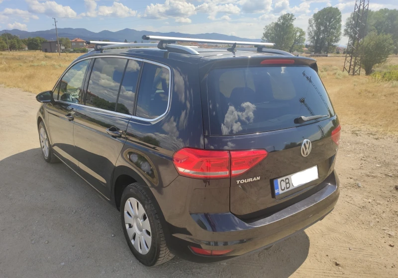 VW Touran 1.6 TDi BMT SCR, снимка 2 - Автомобили и джипове - 44168781