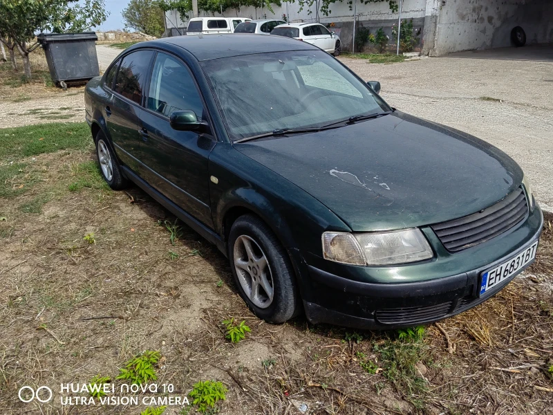 VW Passat 1.9 TDI, снимка 1 - Автомобили и джипове - 48342945