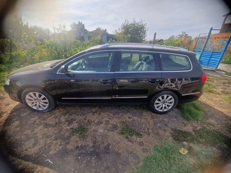 VW Passat, снимка 1 - Автомобили и джипове - 47031228