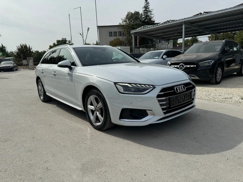 Audi A4 35TDI Facelift Топ състояние!, снимка 2 - Автомобили и джипове - 47182348