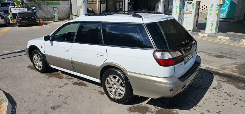 Subaru Legacy 2.5, снимка 6 - Автомобили и джипове - 47476801