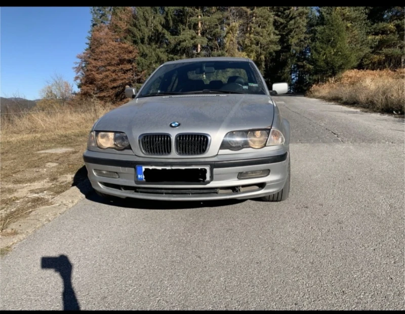 BMW 330 Ръчка 4х4, снимка 2 - Автомобили и джипове - 47948712