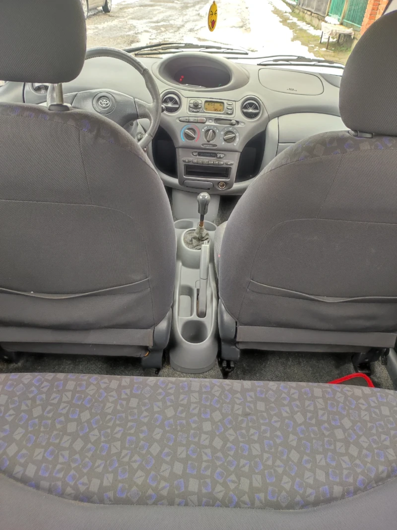 Toyota Yaris, снимка 5 - Автомобили и джипове - 48795425