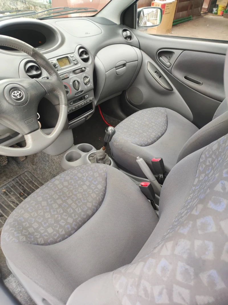 Toyota Yaris, снимка 7 - Автомобили и джипове - 48795425