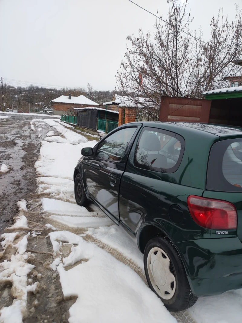 Toyota Yaris, снимка 3 - Автомобили и джипове - 48795425