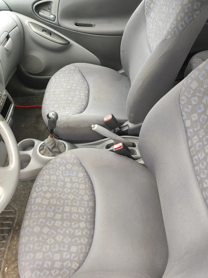 Toyota Yaris, снимка 6 - Автомобили и джипове - 48795425