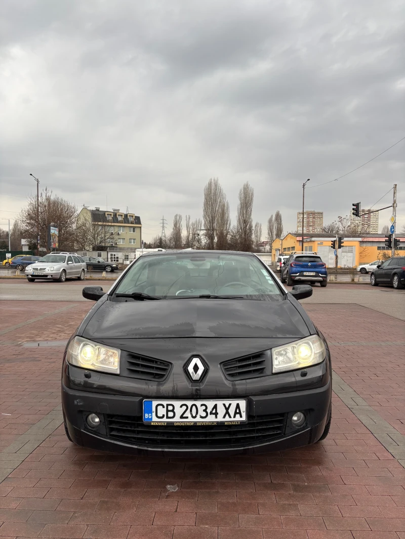 Renault Megane II CC, снимка 2 - Автомобили и джипове - 49311910