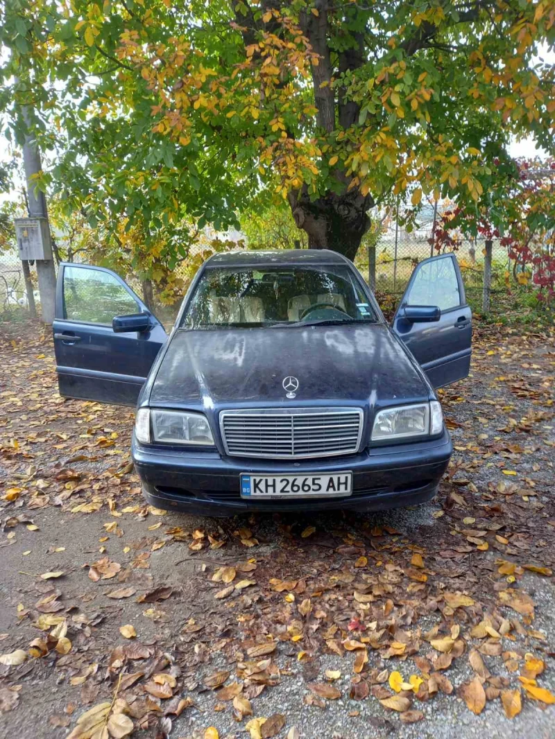 Mercedes-Benz C 180