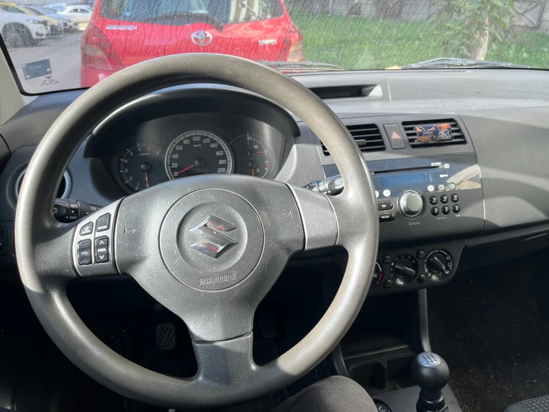 Suzuki Swift, снимка 5 - Автомобили и джипове - 52734464