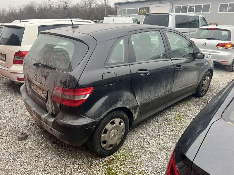 Mercedes-Benz B 150, снимка 2 - Автомобили и джипове - 53075018
