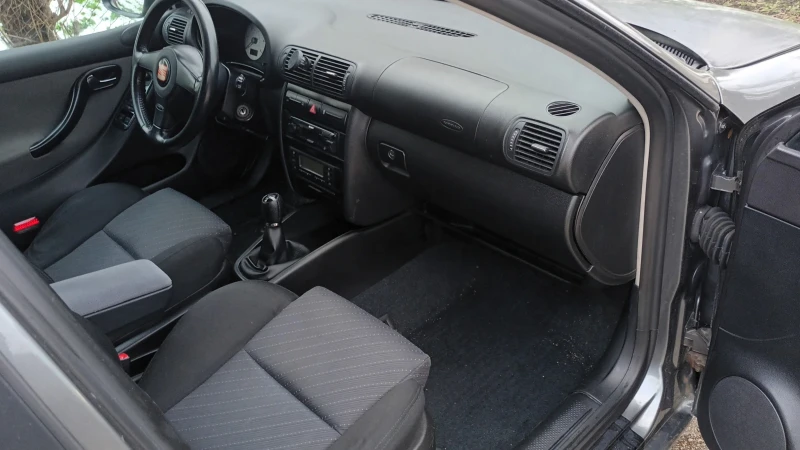 Seat Toledo 1.9 tdi, снимка 14 - Автомобили и джипове - 53215814