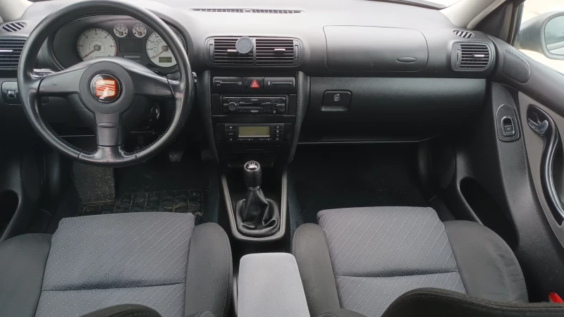 Seat Toledo 1.9 tdi, снимка 9 - Автомобили и джипове - 53215814