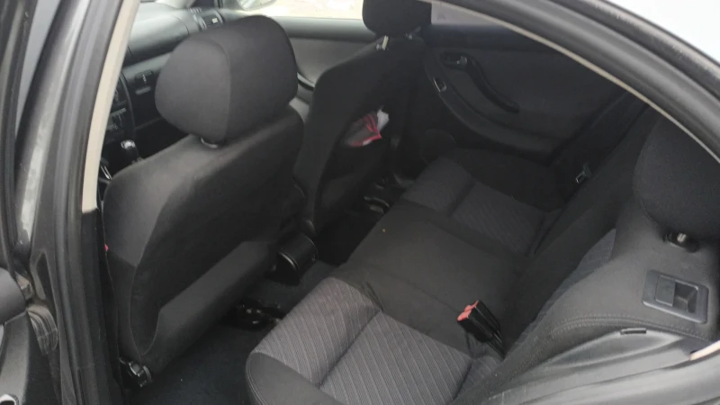 Seat Toledo 1.9 tdi, снимка 7 - Автомобили и джипове - 53215814