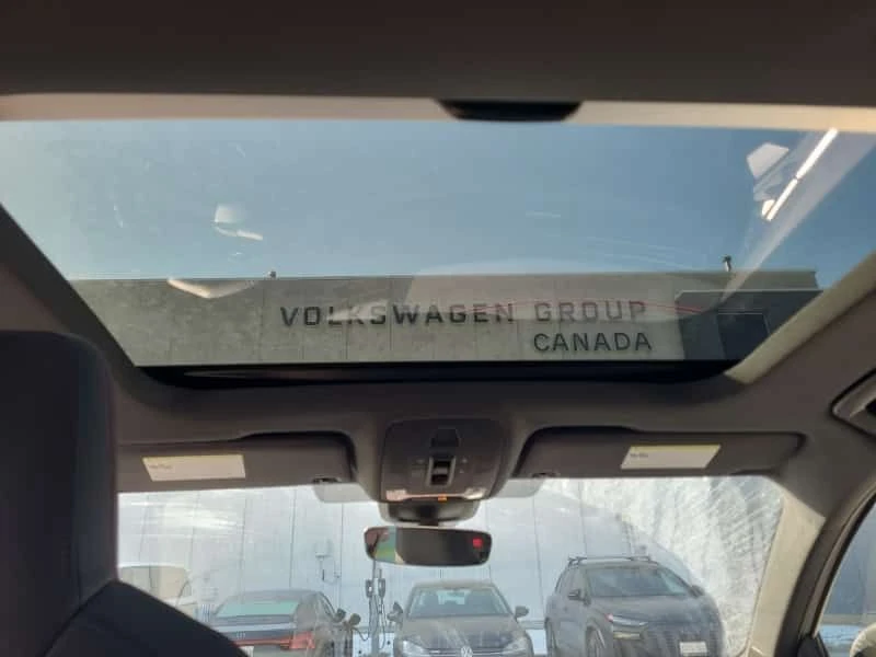 Audi S3 * TECHNIK * CARFAX * 2 КЛЮЧА * ПАНОРАМА, снимка 12 - Автомобили и джипове - 54320765