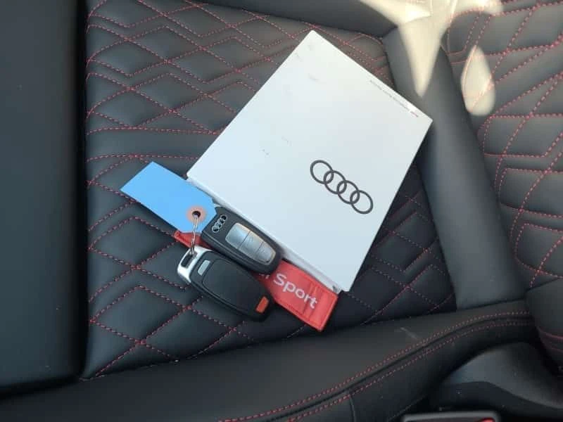 Audi S3 * TECHNIK * CARFAX * 2 КЛЮЧА * ПАНОРАМА, снимка 7 - Автомобили и джипове - 54320765