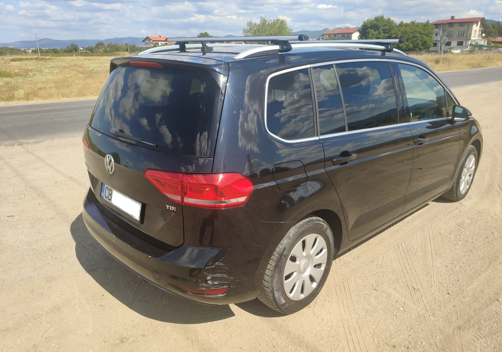 VW Touran 1.6 TDi BMT SCR - изображение 3