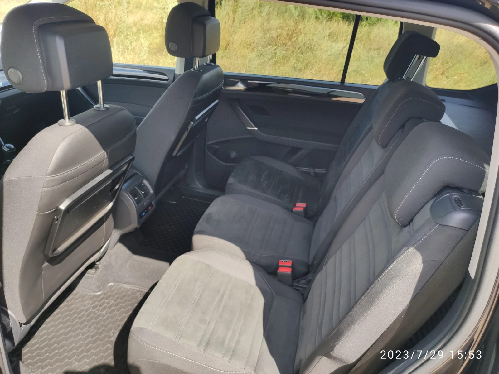 VW Touran 1.6 TDi BMT SCR - изображение 6