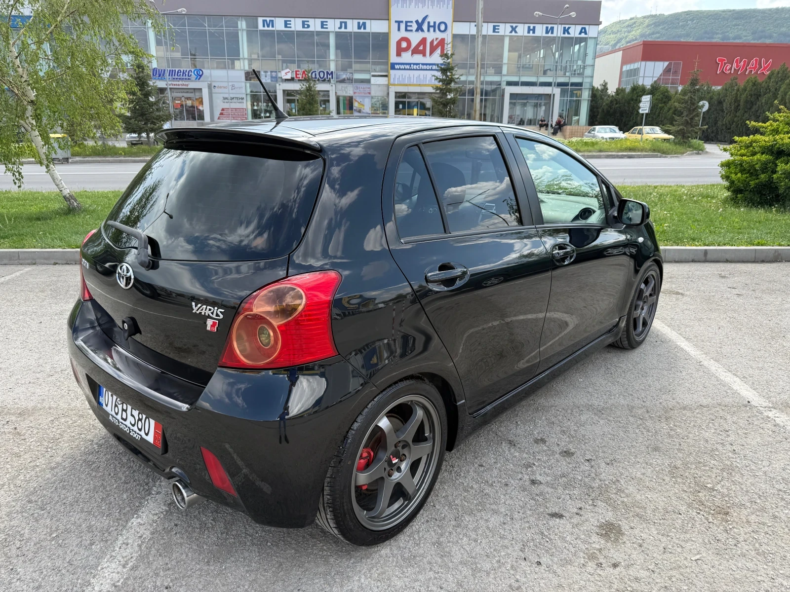 Toyota Yaris 1.8 TS - изображение 4