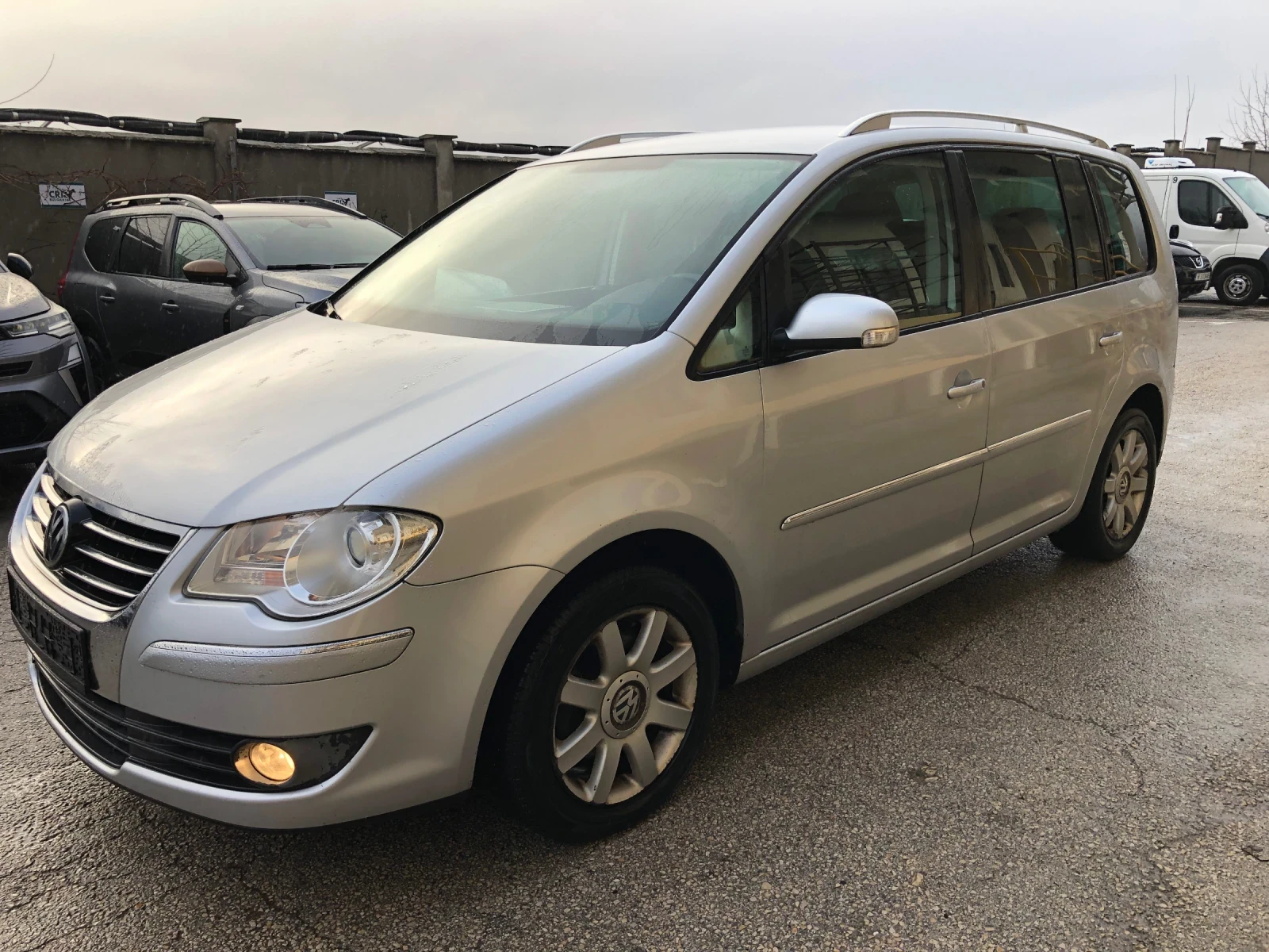 VW Touran 1.4TSI FACE - изображение 6