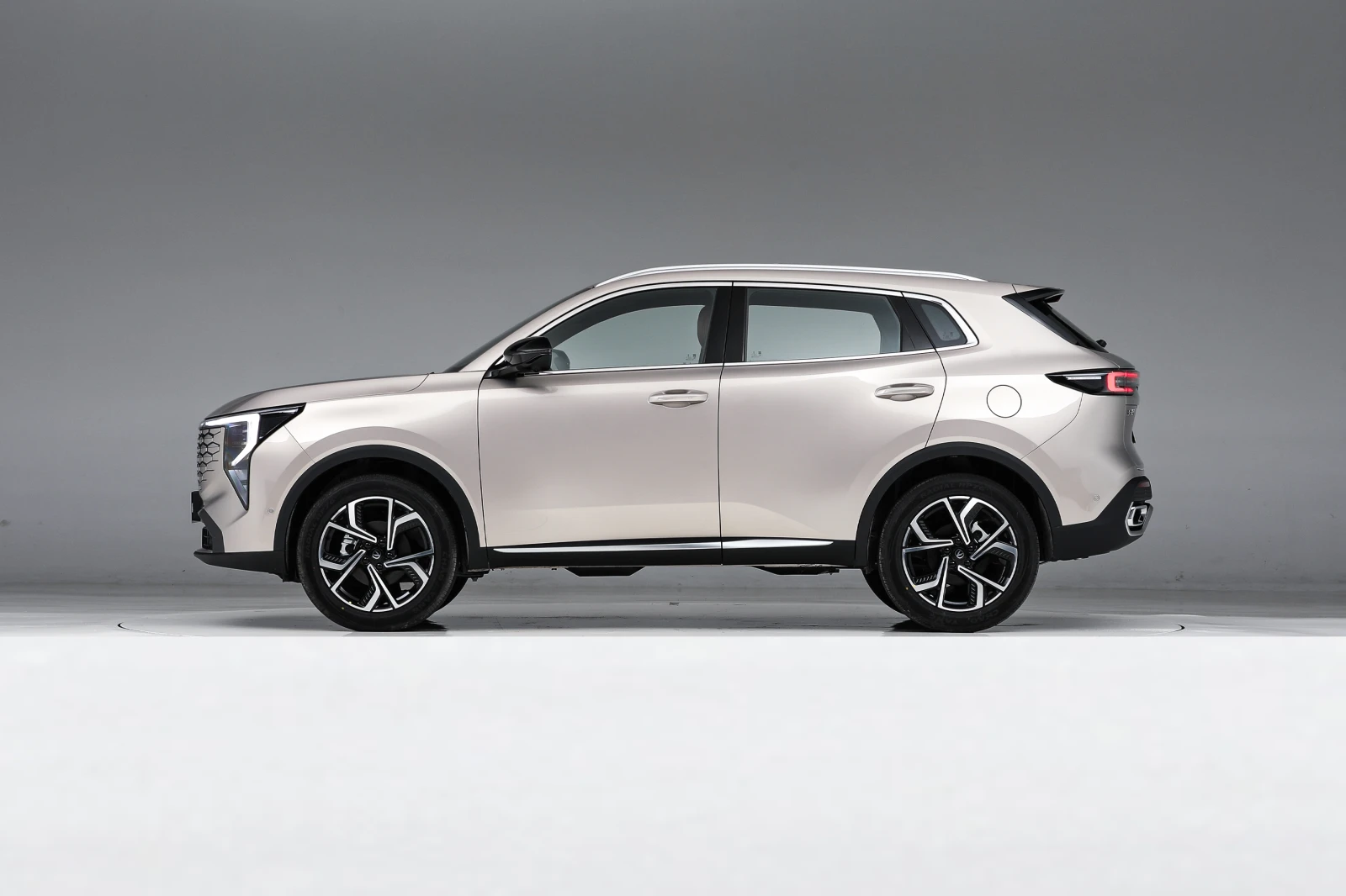 Changan X5 Plus  CS55 PHEV | Mobile.bg � ����������� 6