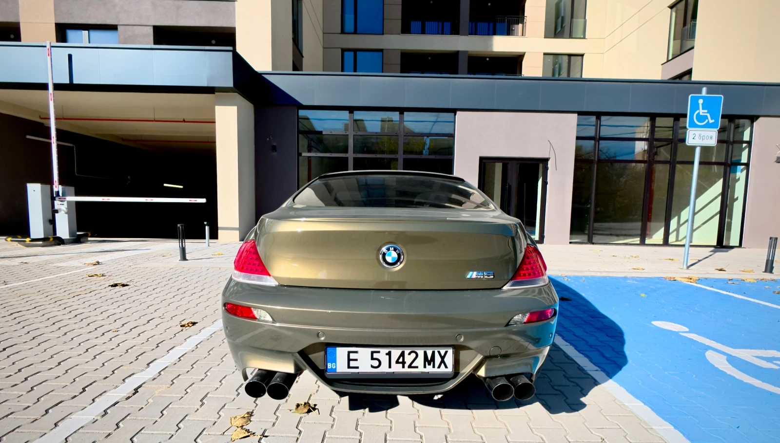 BMW M6 E63 - изображение 8