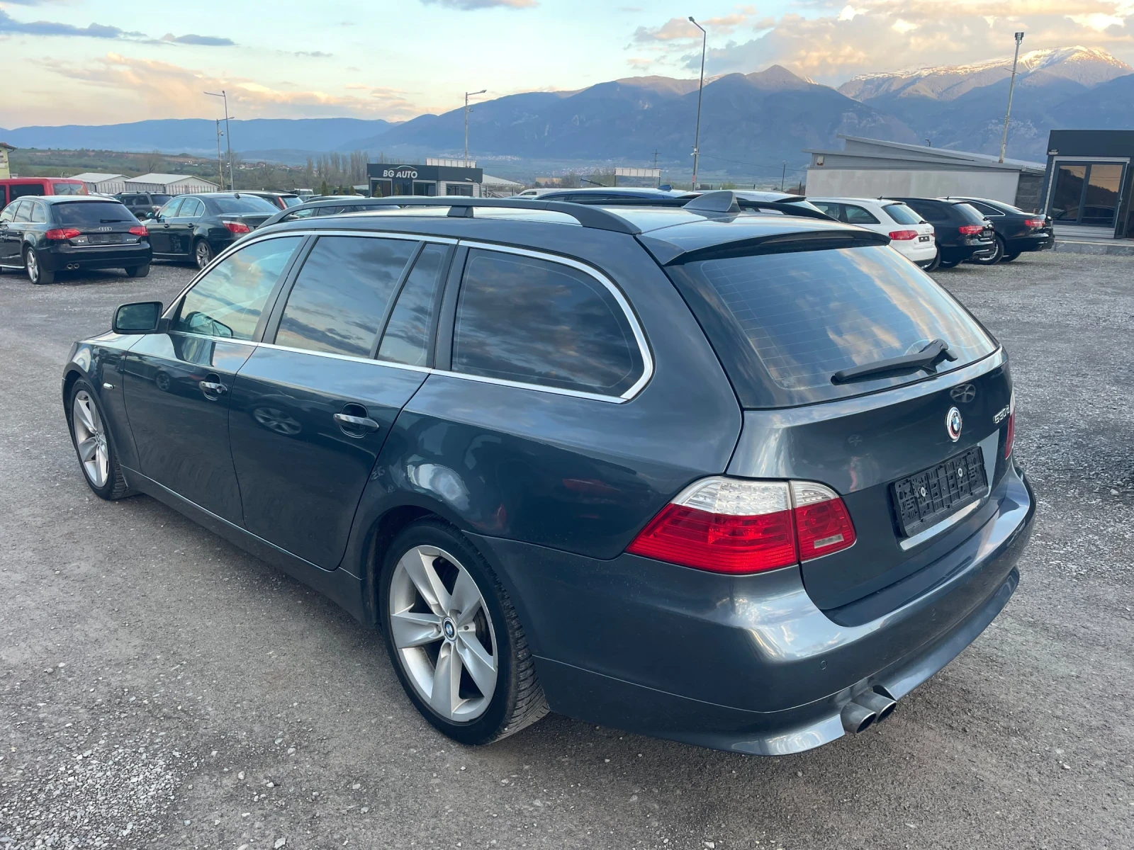 BMW 530 D FACE NAVI BI-XENON AUTOMATIC 235КС - изображение 9