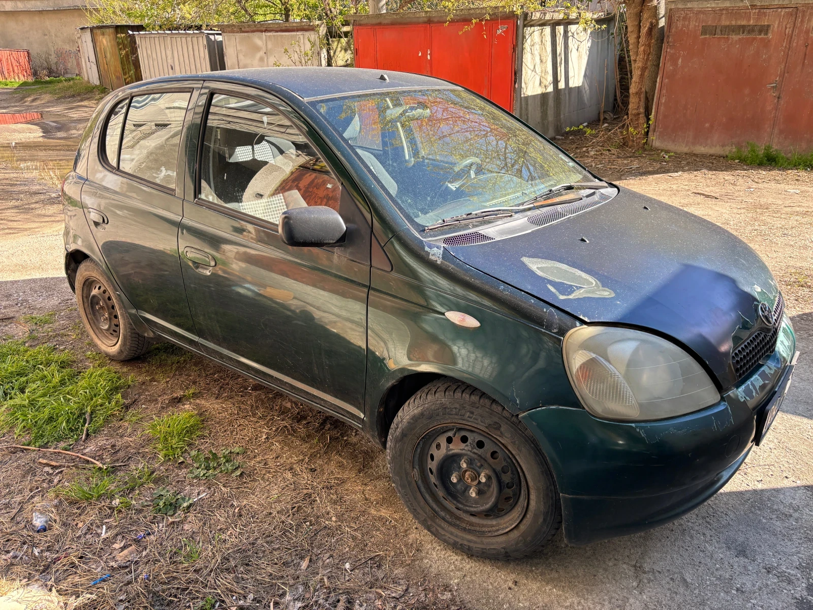 Toyota Yaris  - изображение 4