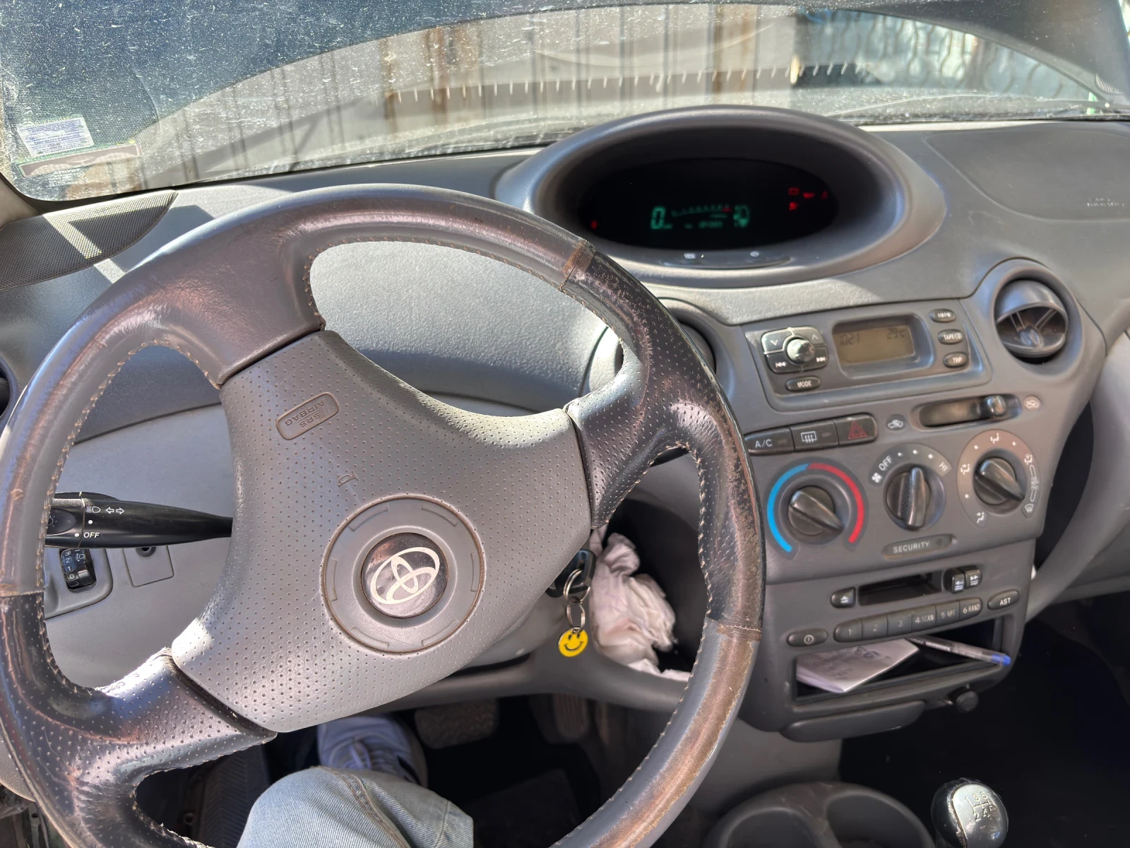 Toyota Yaris  - изображение 6