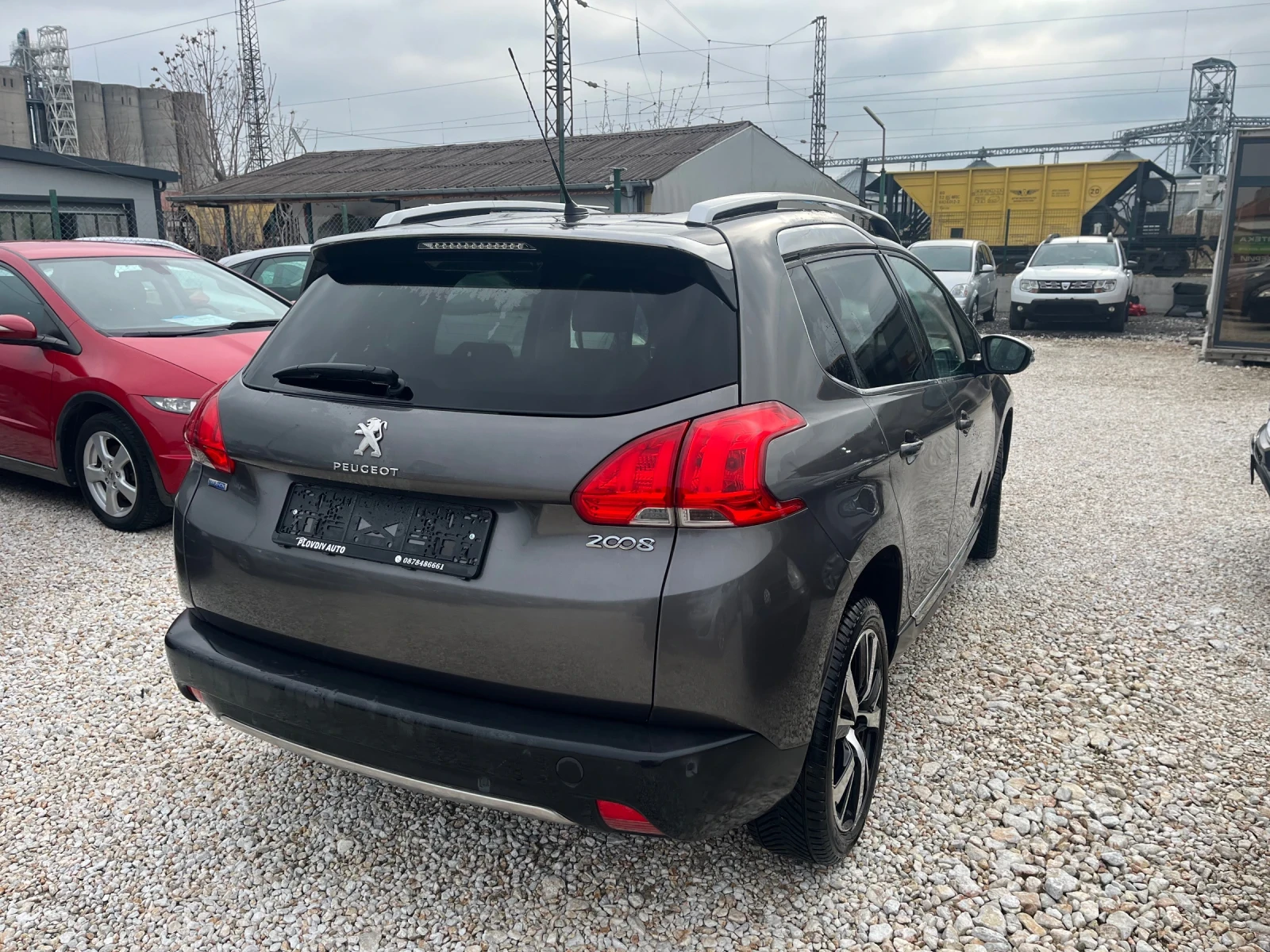 Peugeot 2008 1.6 Blue HDI ALLURE - изображение 4