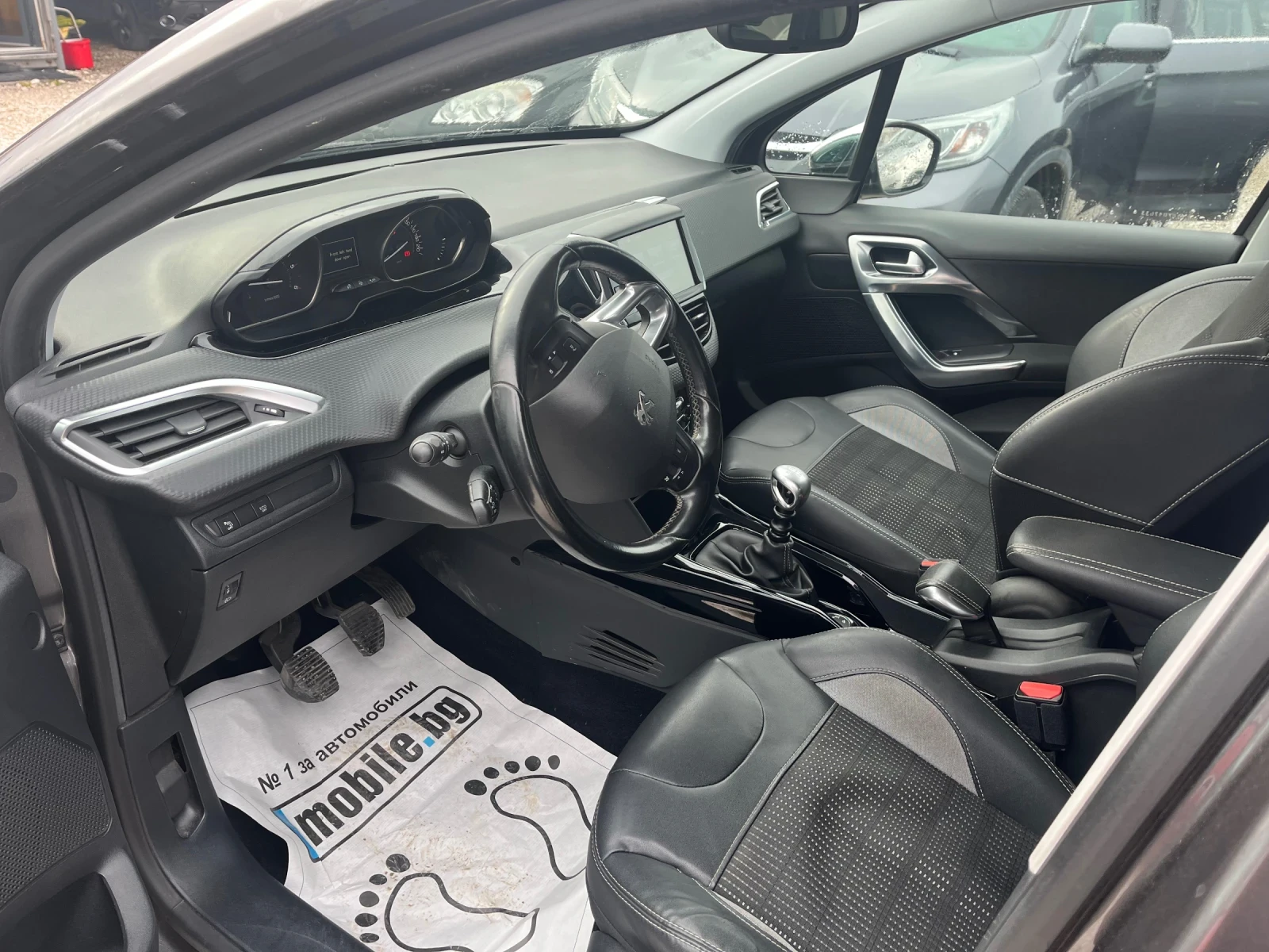 Peugeot 2008 1.6 Blue HDI ALLURE - изображение 8