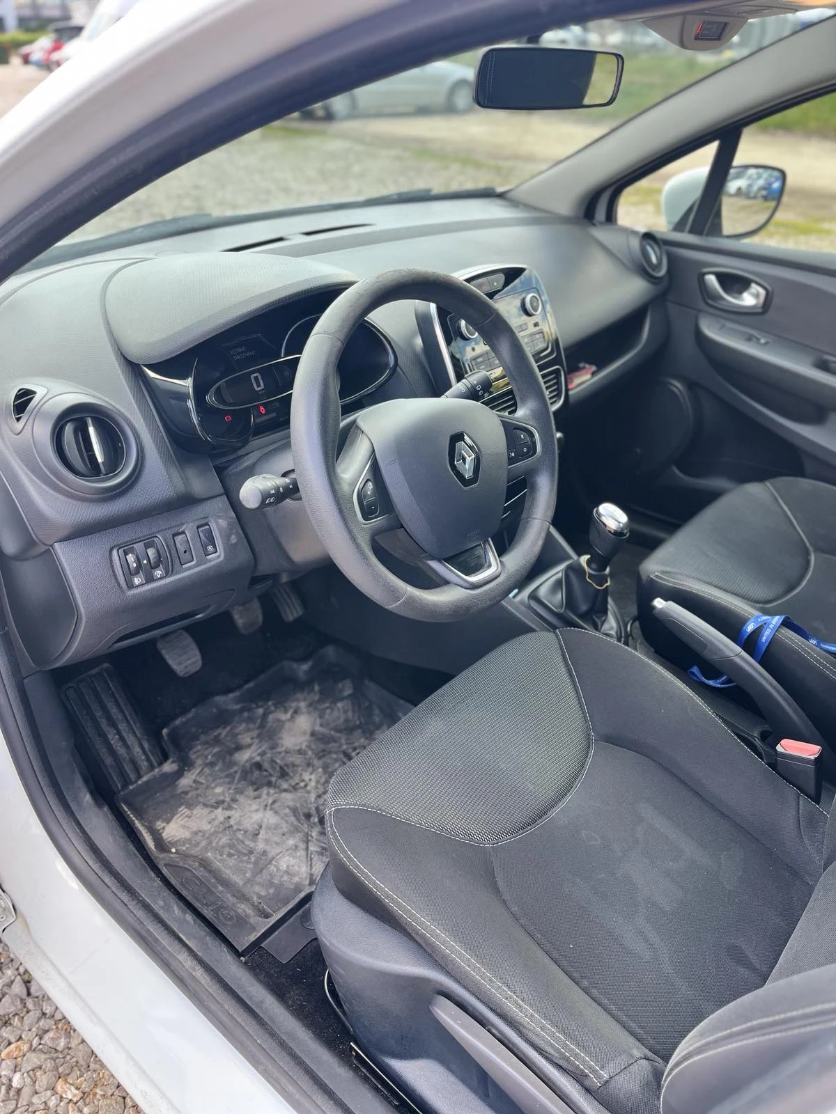 Renault Clio 1.5 dci - изображение 6