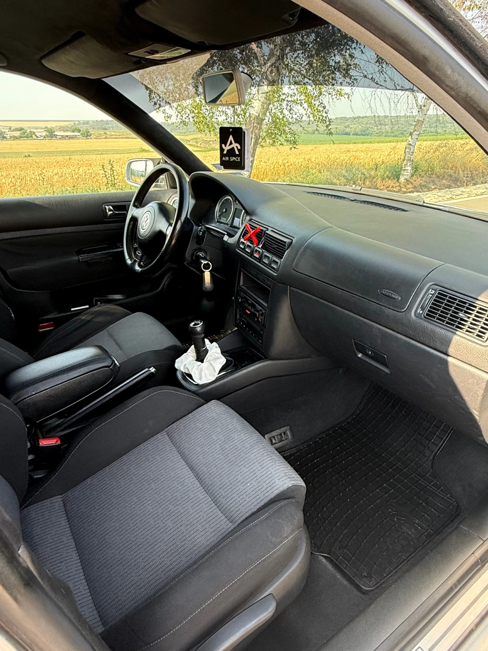 VW Golf 4 - изображение 3