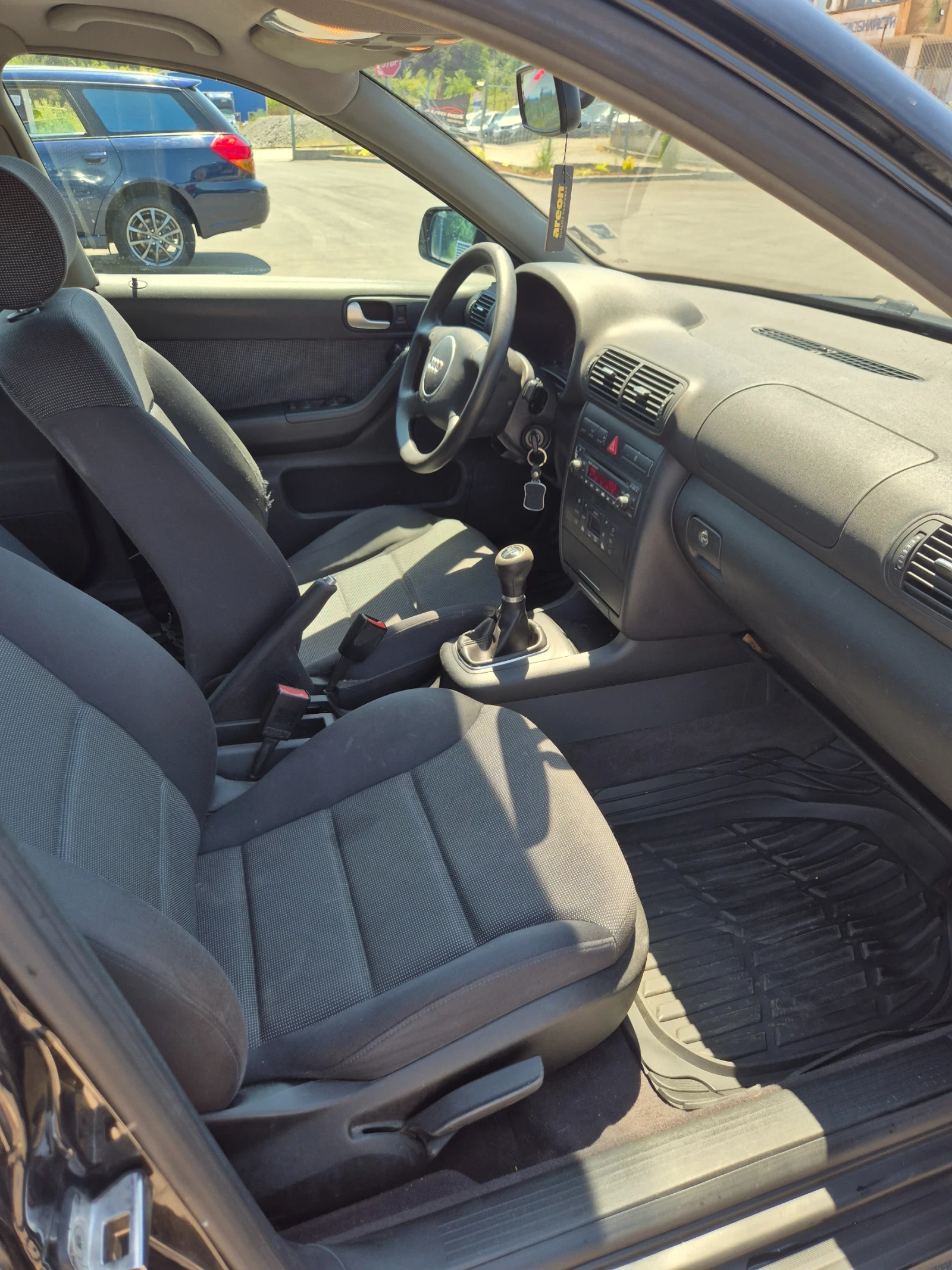 Audi A3 1.6 - изображение 10