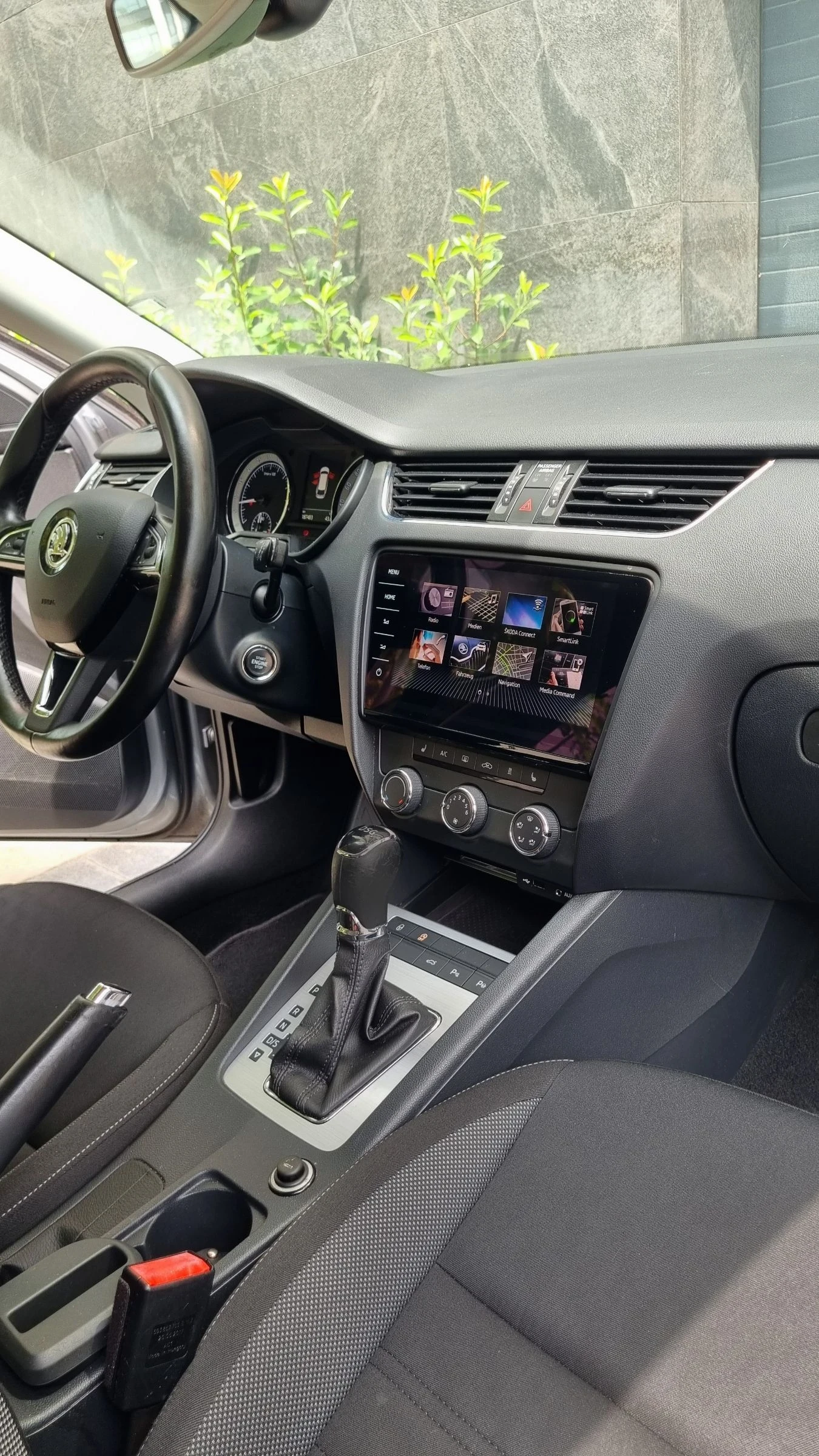 Skoda Octavia 1.6 TDI DSG  - изображение 4