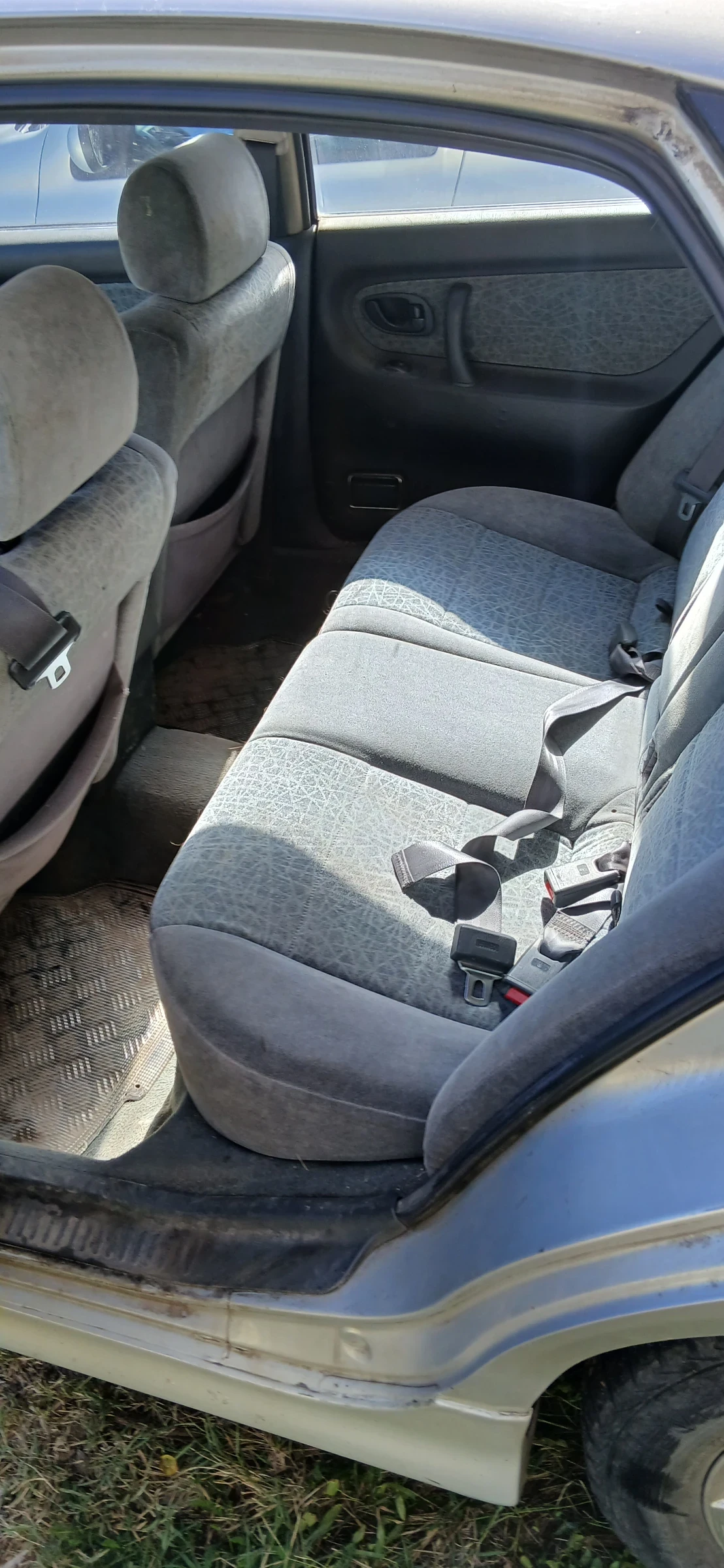 Mitsubishi Galant  - изображение 4