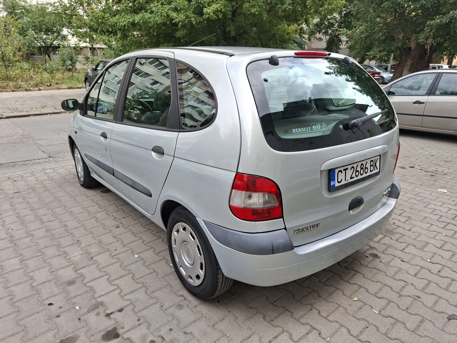 Renault Scenic 1.6 benzin/klima/automatic  - изображение 4