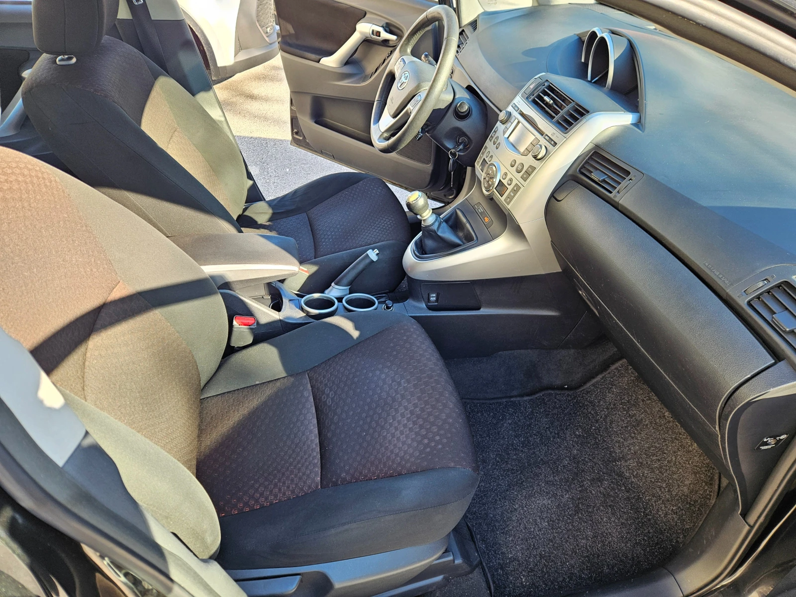 Toyota Verso 2.0D4D 126. | Mobile.bg   13