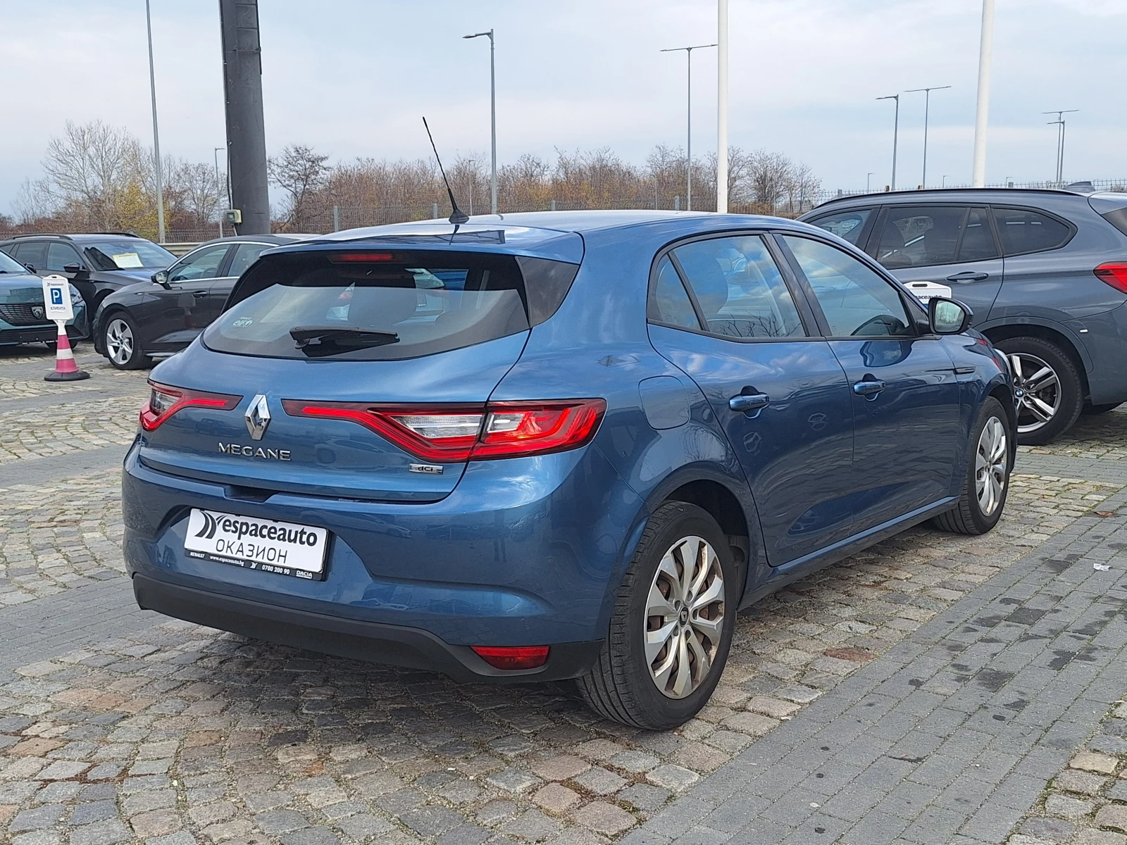 Renault Megane 1.5dCi 90�.�. | Mobile.bg � ����������� 4