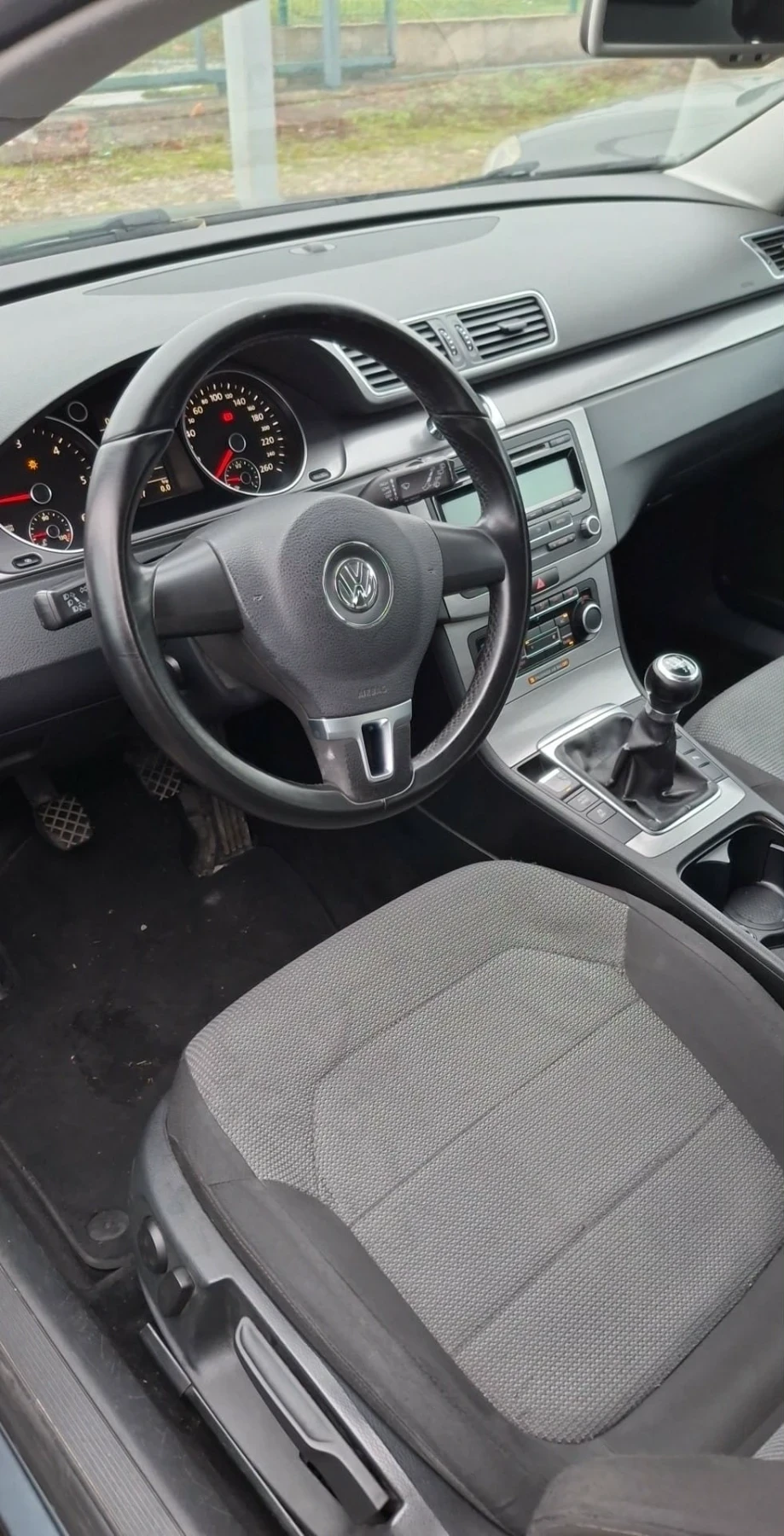 VW Passat, снимка 4 - Автомобили и джипове - 53753840