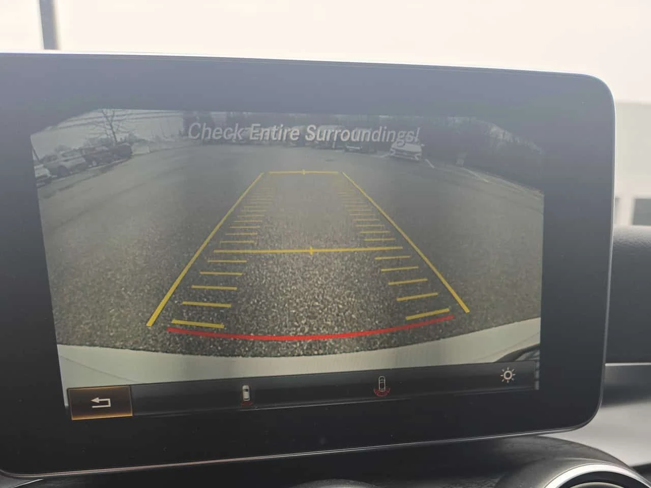 Mercedes-Benz C 300 * ГЛАВНО ПРЕДСТАВИТЕЛСТВО* ПОДГРЕВ* КАМЕРА* , снимка 9 - Автомобили и джипове - 54054278