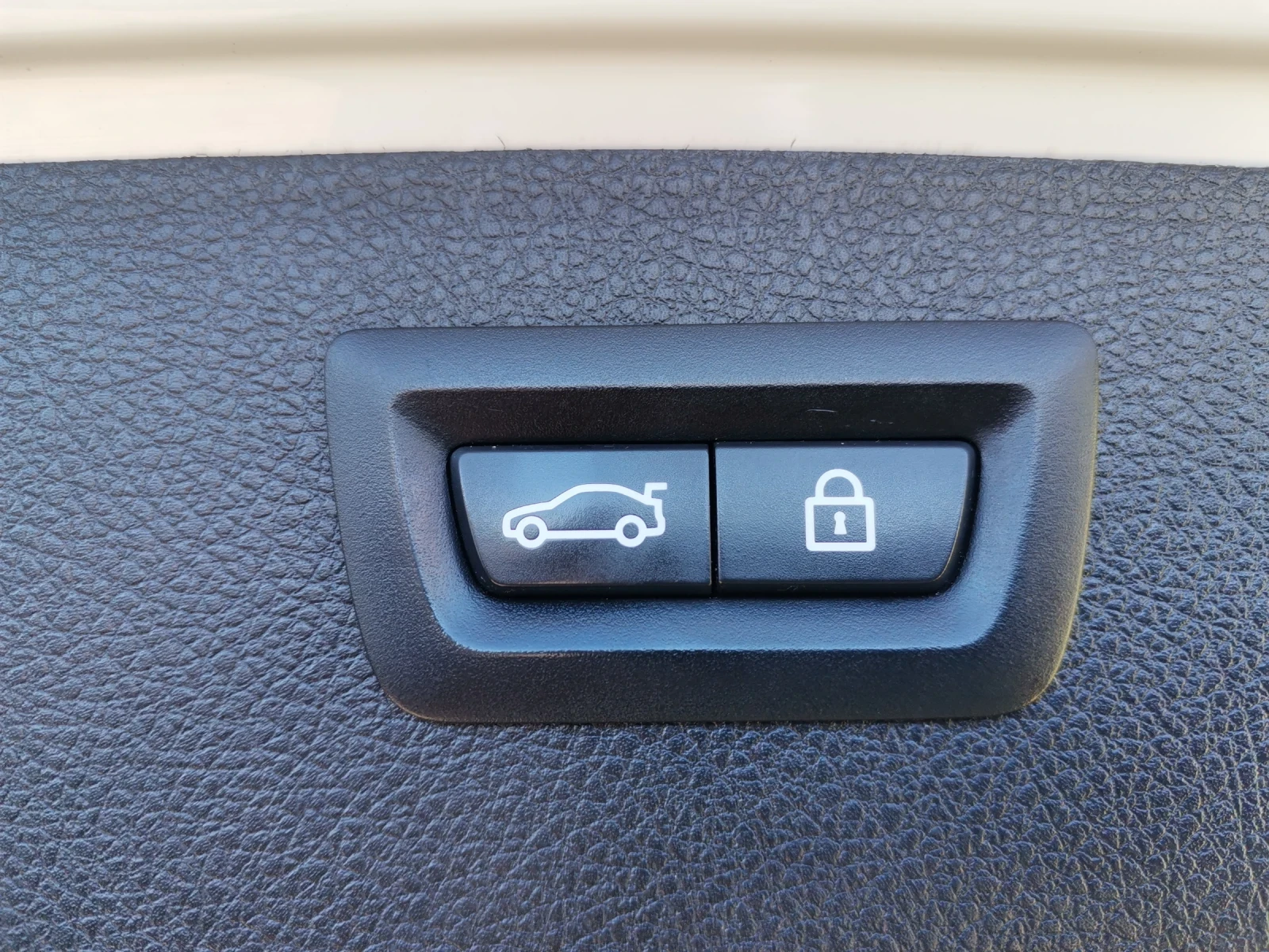 BMW 320, снимка 5 - Автомобили и джипове - 54302601