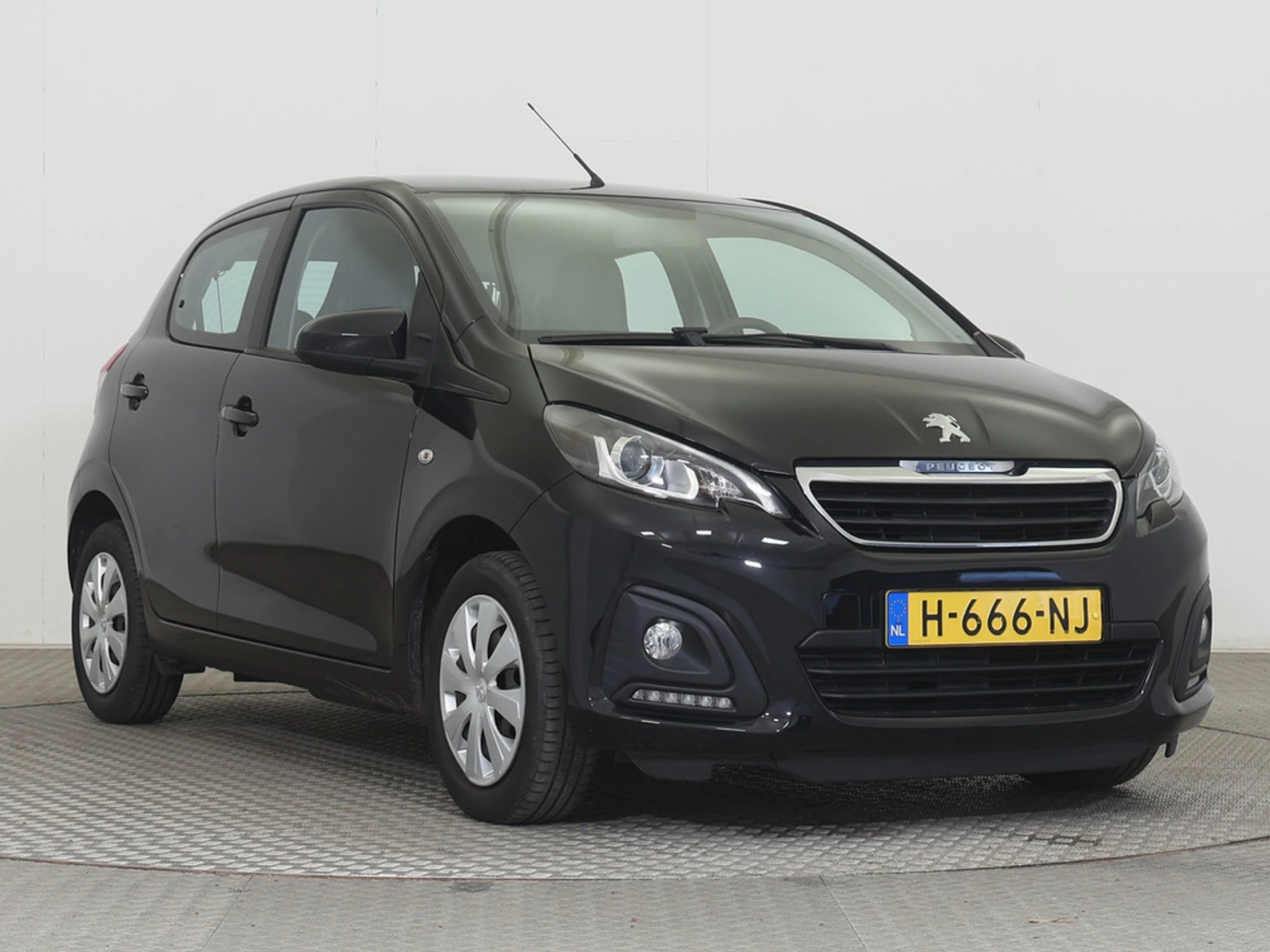 Peugeot 108 1.0 VTI Active