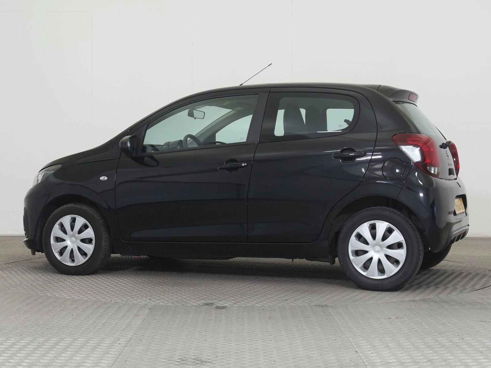 Peugeot 108 1.0 VTI Active | Mobile.bg � ����������� 6