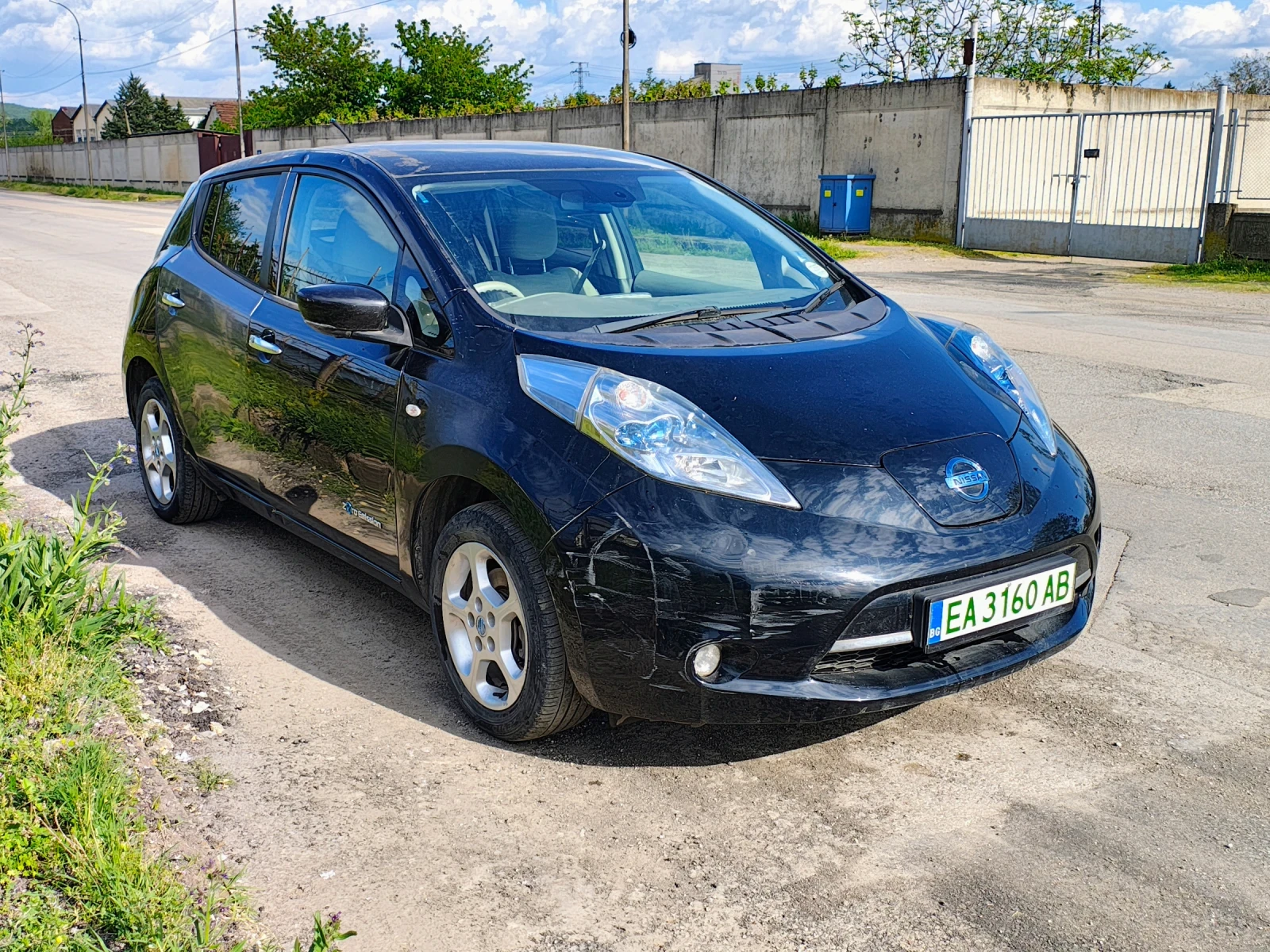 Nissan Leaf , снимка 4 - Автомобили и джипове - 54390718