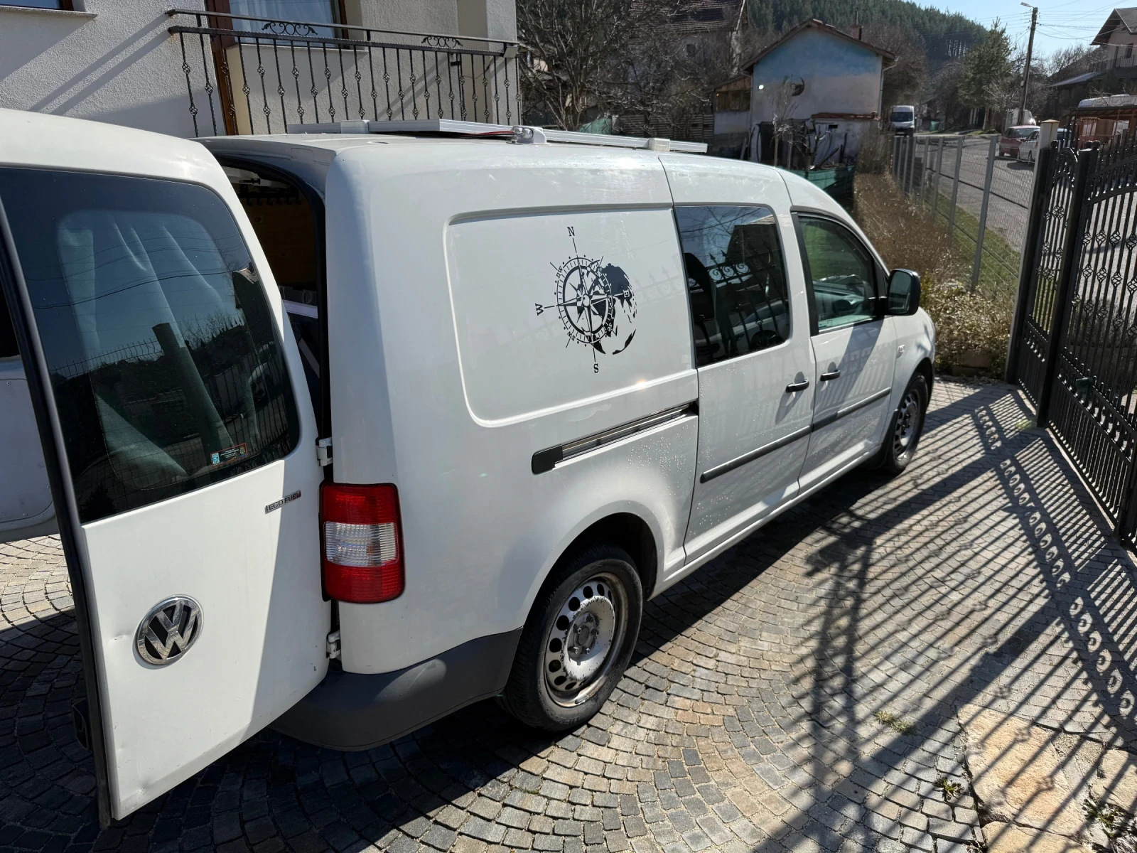 VW Caddy Micro camper, снимка 14 - Автомобили и джипове - 54480726