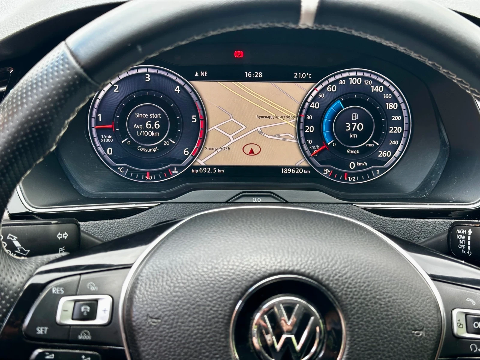 VW Passat Digital/rline/highline, снимка 9 - Автомобили и джипове - 54755207